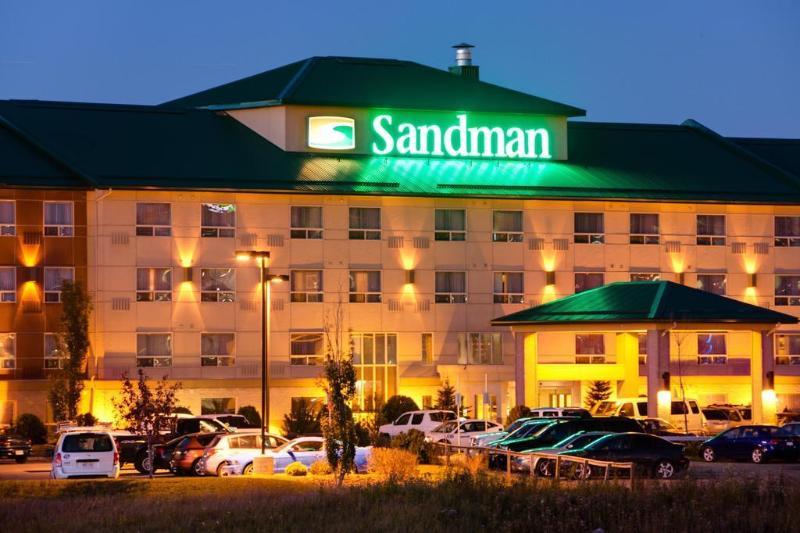 Sandman Hotel Calgary Airport Exteriér fotografie